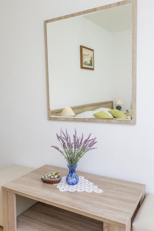 Apartmani Luna Χβαρ Εξωτερικό φωτογραφία