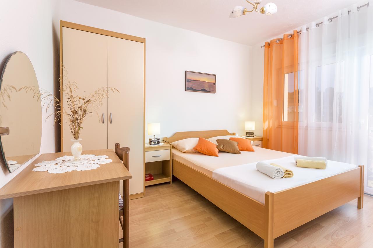 Apartmani Luna Χβαρ Εξωτερικό φωτογραφία